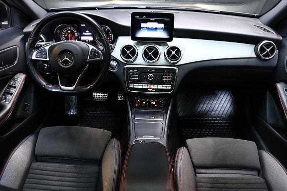 Mercedes-Benz GLA220 22 of 30