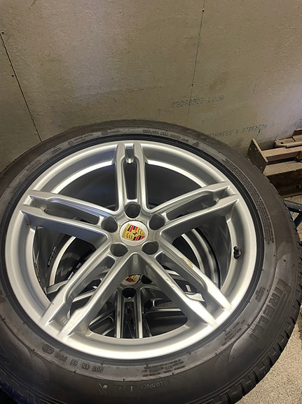 Porsche Macan 10 of 10