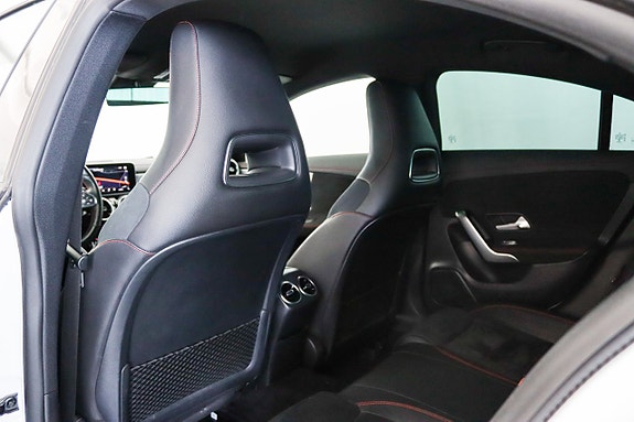 Mercedes-Benz CLA180 15 of 19