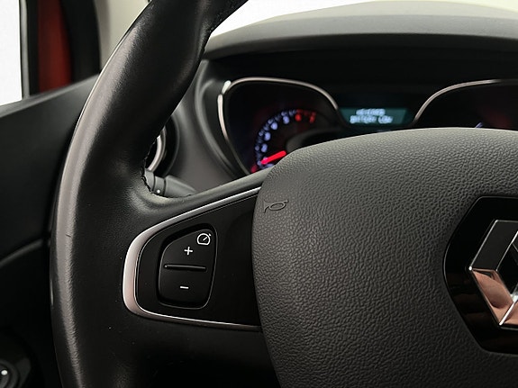 Renault Captur 15 of 29