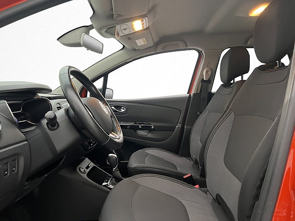 Renault Captur 11 of 29
