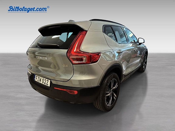 Volvo XC40 6 of 11
