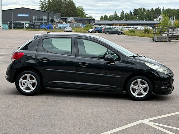 Peugeot 207 5 of 18