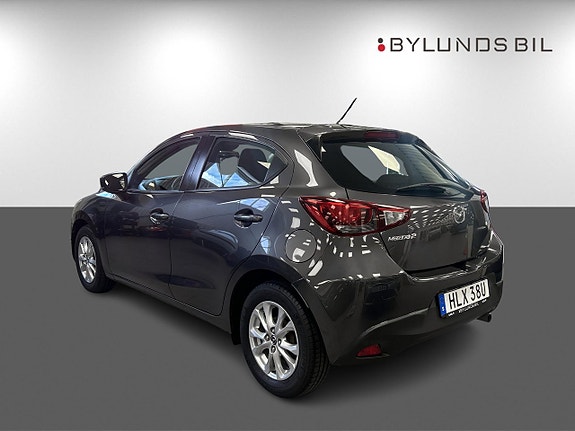 Mazda 2 6 of 15