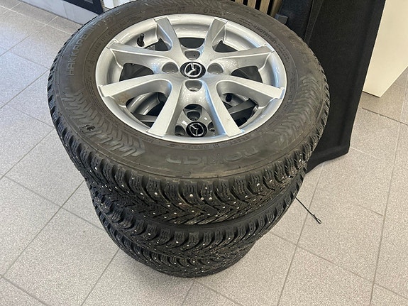 Mazda 2 15 of 15