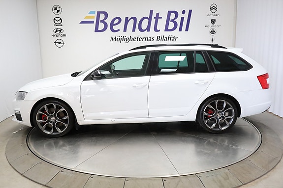 Skoda Octavia 6 of 23