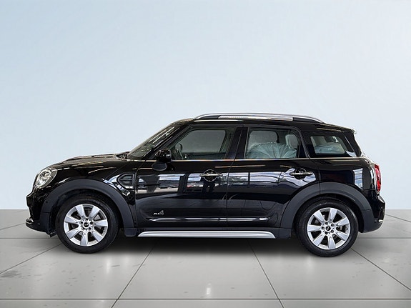 MINI Countryman Cooper 4 of 19