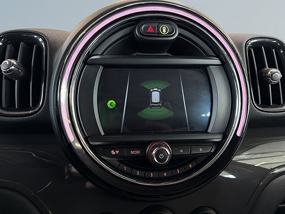 MINI Countryman Cooper 15 of 19