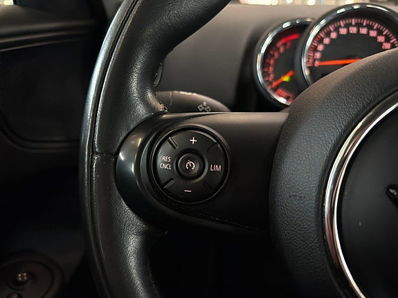 MINI Countryman Cooper 17 of 19