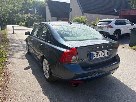 Volvo S40 6 of 14