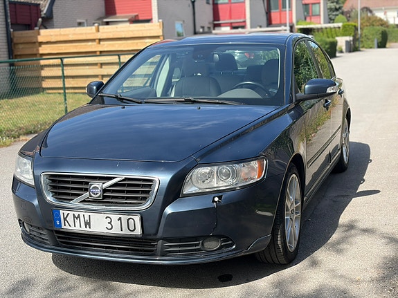 Volvo S40 3 of 14
