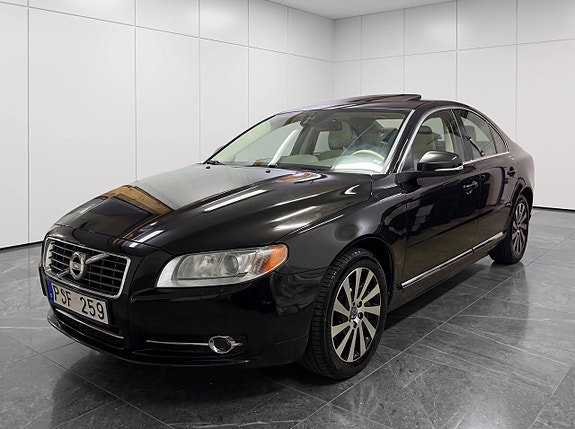 Volvo S80 8 of 17