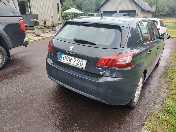 Peugeot 308 9 of 9