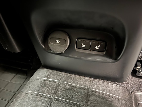 Volvo XC40 20 of 22