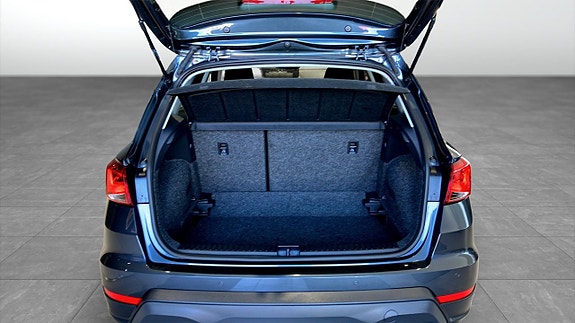 Seat Arona 12 of 12