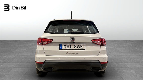 Seat Arona 5 of 11