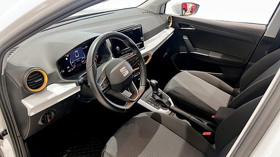 Seat Arona 7 of 11