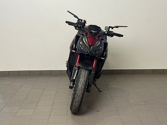 Kawasaki Z1000 Sugomi Edition 3 of 12