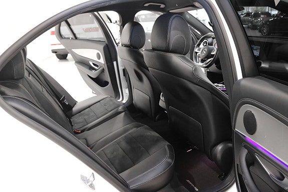 Mercedes-Benz E220 d 10 of 19
