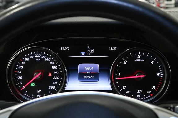 Mercedes-Benz E220 d 17 of 19