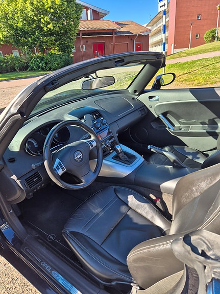 Opel GT 3 of 5