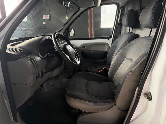 Renault Kangoo Express 7 of 11