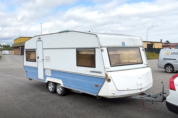 Polar 590 GLE
