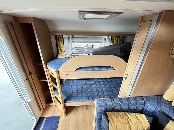 Knaus SÜdwind 500 / Barnkammare / 1370kg / 995kr/mån / 7 of 16