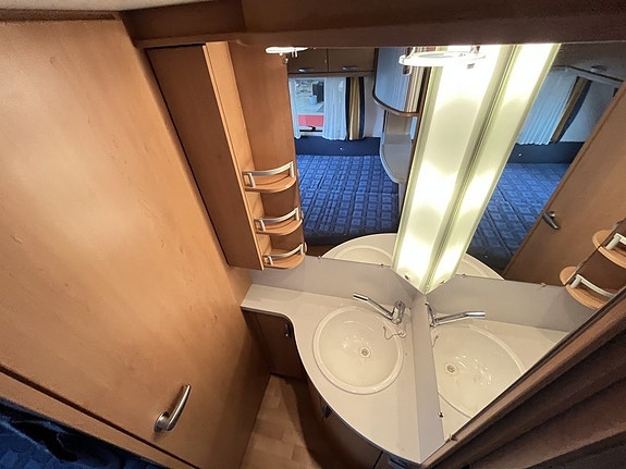 Knaus SÜdwind 500 / Barnkammare / 1370kg / 995kr/mån / 15 of 16