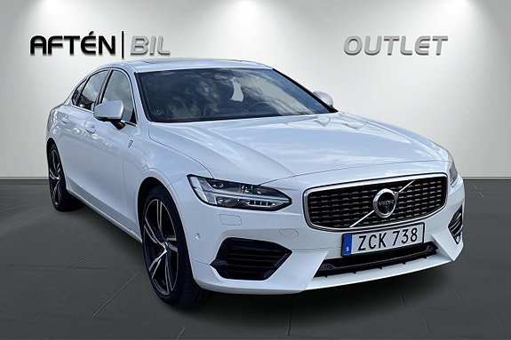 Volvo S90 4 of 30