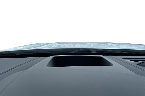 Volvo S90 27 of 30