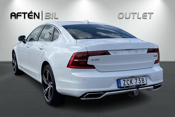 Volvo S90 9 of 30