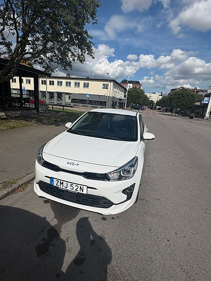 Kia Rio 4 of 7