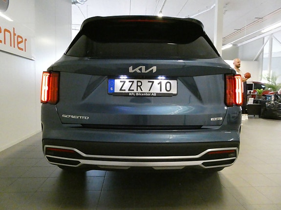 Kia Sorento 7 of 26