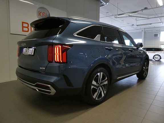 Kia Sorento 6 of 26