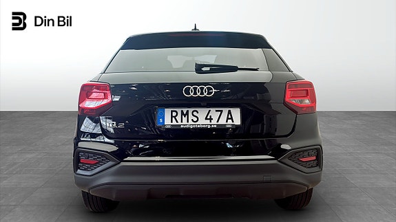 Audi Q2 5 of 12