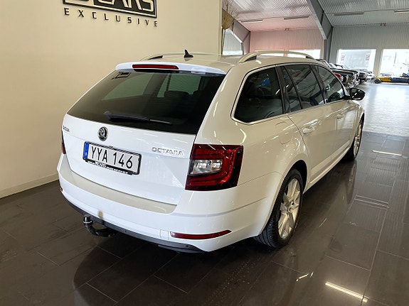 Skoda Octavia 3 of 21