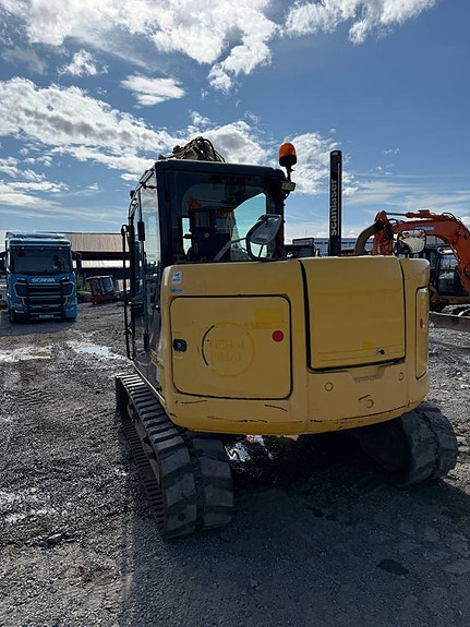 New Holland E85 minigrävare 319.000:- 9 of 12