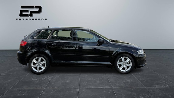 Audi A3 4 of 10