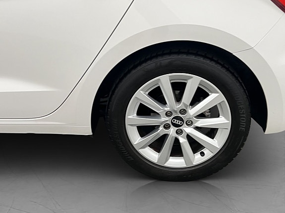 Audi A1 27 of 29