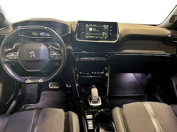 Peugeot 2008 6 of 16