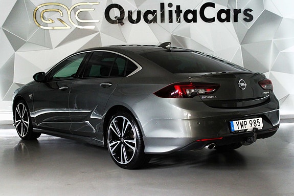 Opel Insignia 3 of 27