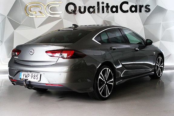 Opel Insignia 4 of 27