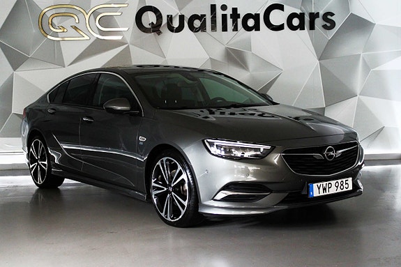 Opel Insignia 2 of 27