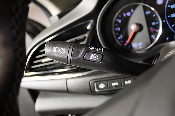 Opel Insignia 23 of 27
