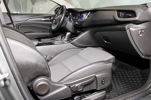 Opel Insignia 13 of 27