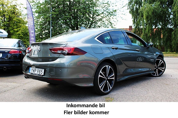 Opel Insignia 2 of 13
