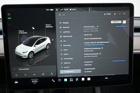 Tesla Model Y 9 of 27