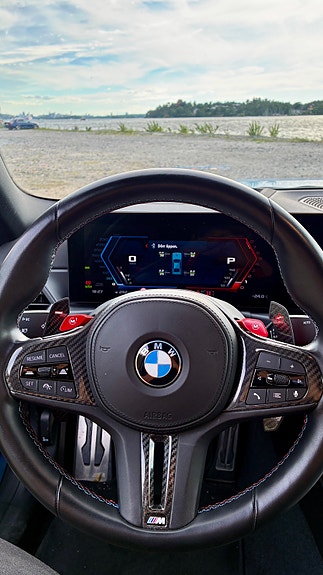 BMW M2 11 of 12