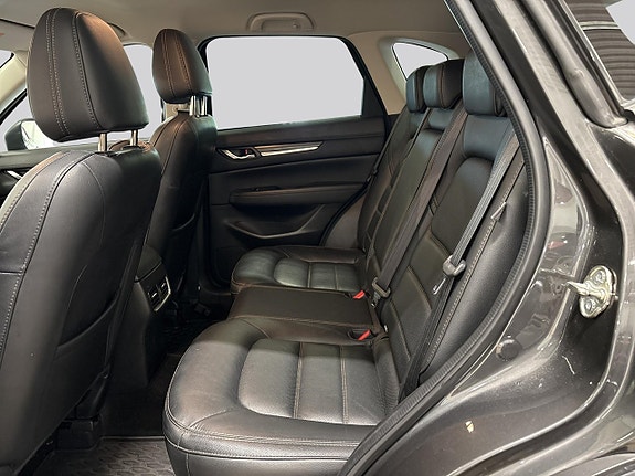 Mazda CX-5 9 of 17